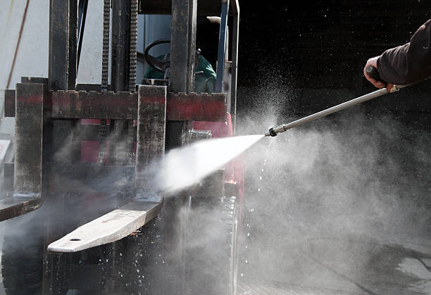 Best Best Pressure Washing Companies  in Clancy, MT